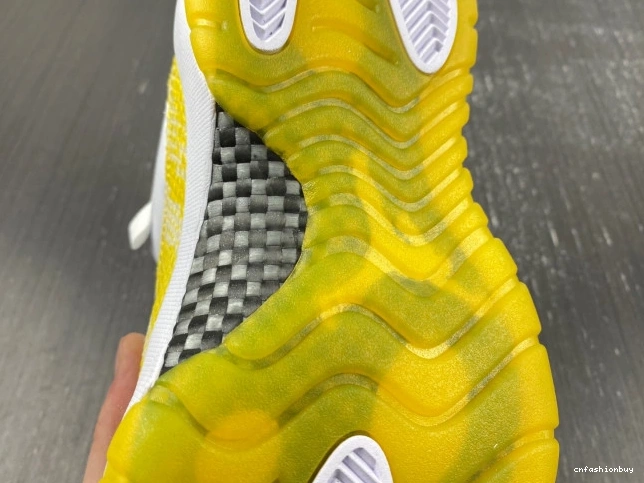 Yellow WMNS AH7860-107 Snakeskin Low 11 Air Jordan 0825